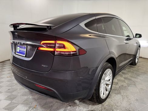Used 2017 Tesla Model X 75D image 7