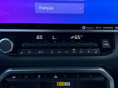 Used 2023 Toyota Tundra Platinum image 35