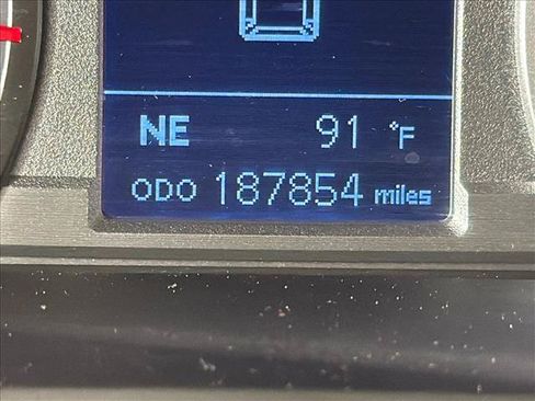 Used 2016 Toyota 4Runner Limited RWD image 29