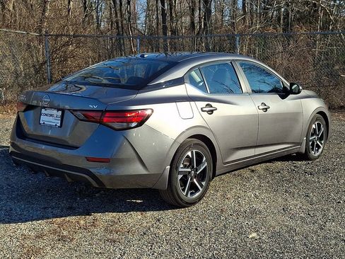 Certified 2024 Nissan Sentra SV image 7