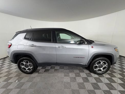 Used 2022 Jeep Compass Trailhawk w/ Sun and Sound Group image 8