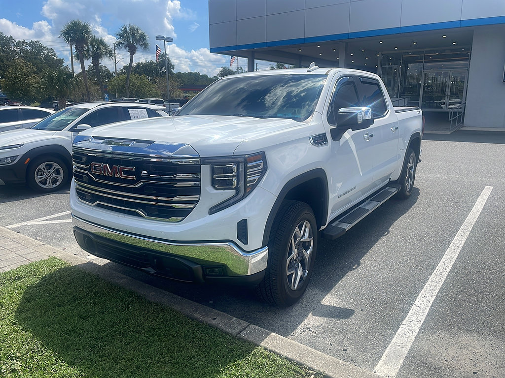 Used 2023 GMC Sierra 1500 SLT w/ SLT Premium Package AWD/4WD image 33