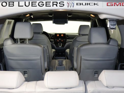 Used 2023 Honda Odyssey Touring image 21
