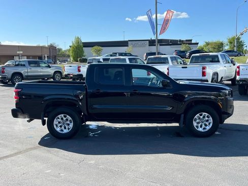 Used 2024 Nissan Frontier SV w/ Technology Package AWD/4WD image 5