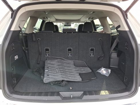 Certified 2022 Subaru Ascent Limited w/ Technology Package image 29