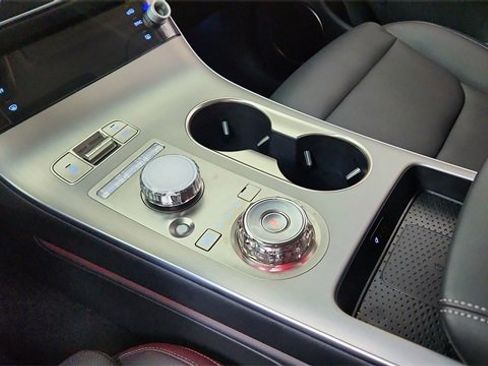 Used 2026 Genesis GV70 2.5T Select image 46