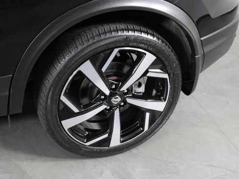 Certified 2022 Nissan Rogue Sport SL image 12