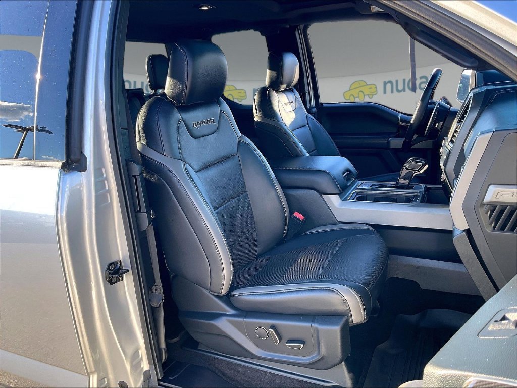 Used 2018 Ford F150 Raptor w/ Equipment Group 802A Luxury AWD/4WD image 10