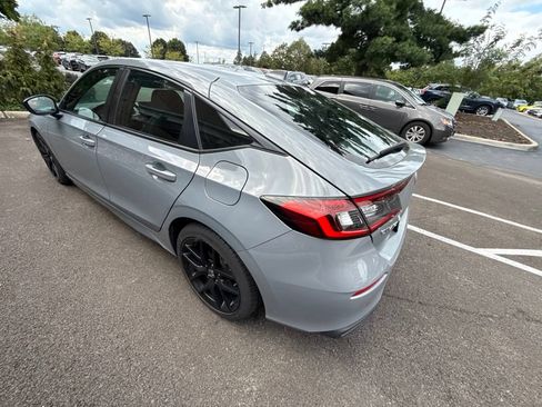 Used 2025 Honda Civic Sport image 9