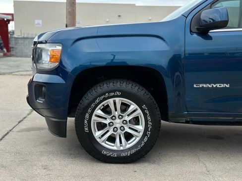 Used 2019 GMC Canyon SLE w/ SLE Convenience Package image 36