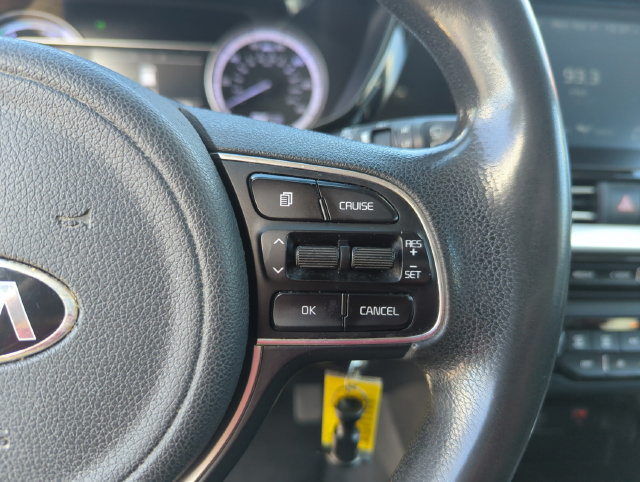 Used 2020 Kia Niro LX FWD image 39