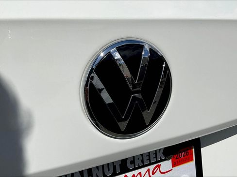 Certified 2023 Volkswagen Taos S image 31