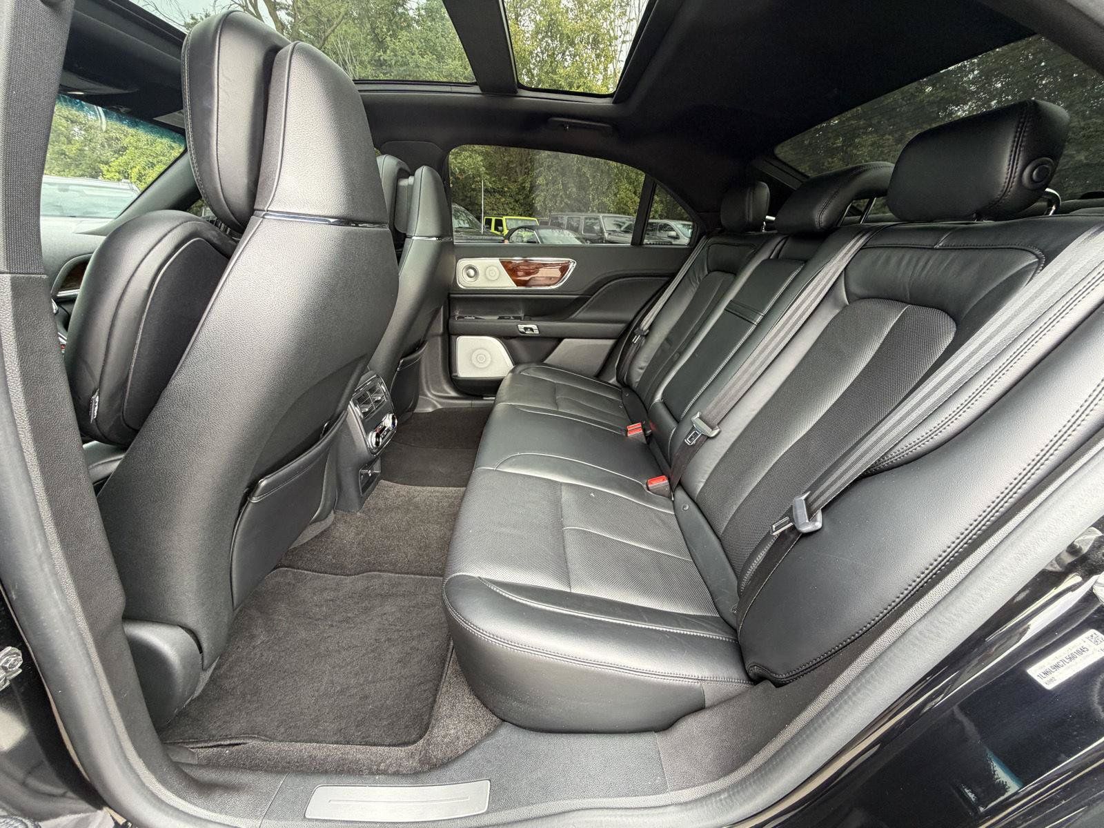 Used 2020 Lincoln Continental Reserve w/ Luxury Package AWD/4WD image 26
