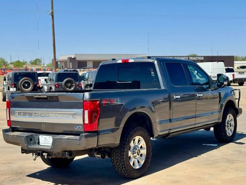 Used 2020 Ford F250 Platinum AWD/4WD image 5