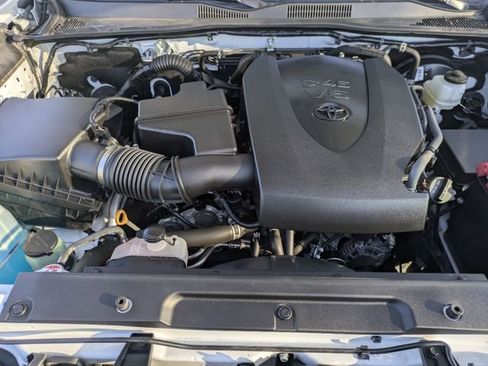 Used 2023 Toyota Tacoma SR5 image 33