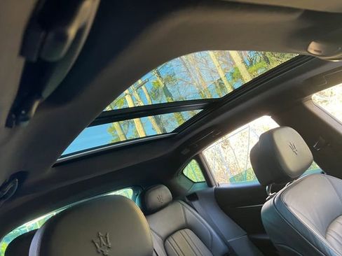 Used 2022 Maserati Levante GT image 37