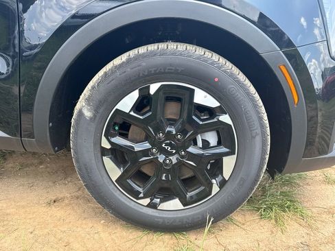 New 2025 Kia Sorento S w/ Panoramic Sunroof Package image 12