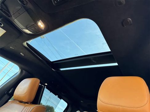 Used 2022 Chrysler Pacifica Pinnacle image 34