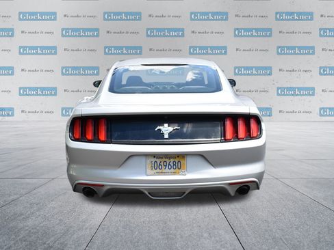 Used 2015 Ford Mustang Coupe RWD image 6