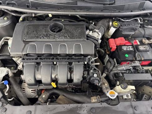 Used 2017 Nissan Sentra SR w/ SR Midnight Edition image 19