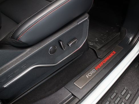 Used 2026 Ford F150 Raptor AWD/4WD image 60