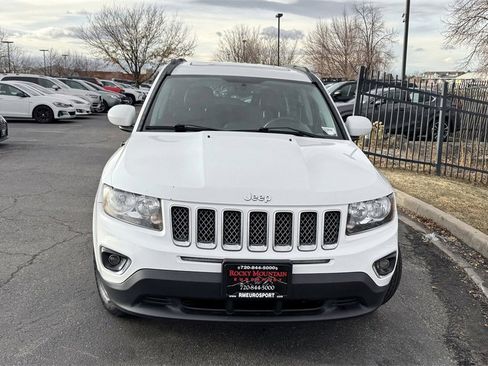Used 2016 Jeep Compass High Altitude image 3