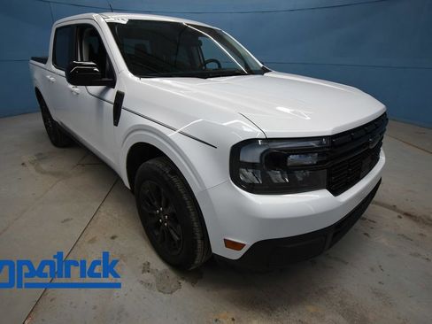 Used 2024 Ford Maverick Lariat w/ Black Appearance Package image 1
