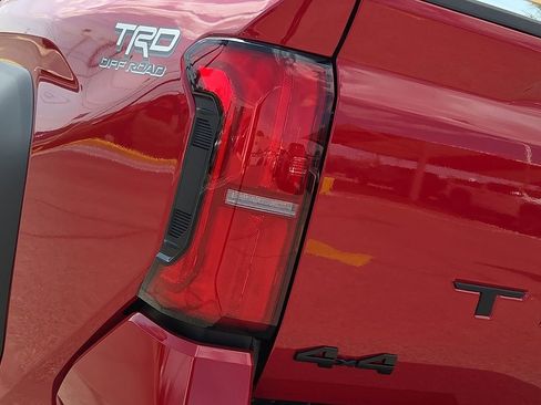 New 2026 Toyota Tacoma TRD Off-Road AWD/4WD image 12