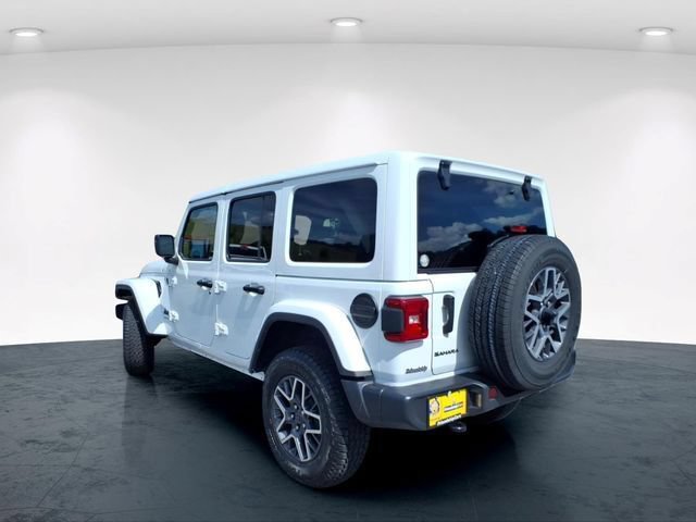 Used 2025 Jeep Wrangler Unlimited Sahara AWD/4WD image 12