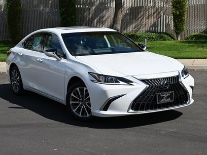 New 2025 Lexus ES 350