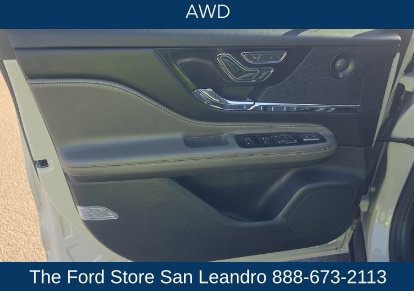 Used 2023 Lincoln Corsair Grand Touring w/ Equipment Group 302A AWD/4WD image 7