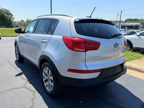 Used 2016 Kia Sportage LX w/ LX Popular Package AWD/4WD image 5