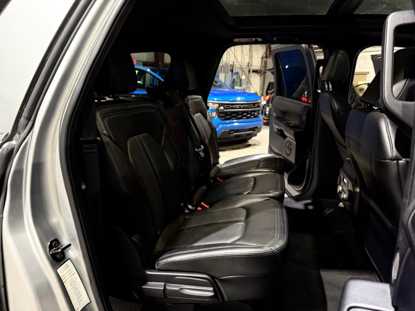 Used 2021 Ford Expedition Max Limited RWD image 23