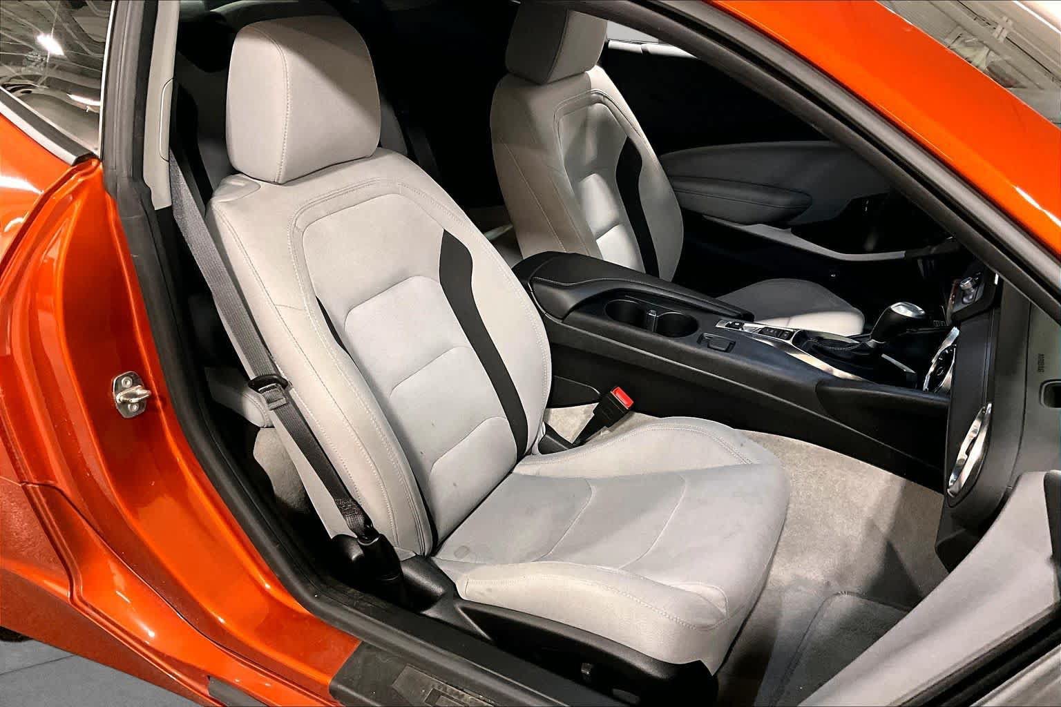 Used 2024 Chevrolet Camaro SS RWD image 9