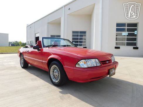 Used 1992 Ford Mustang LX RWD image 37