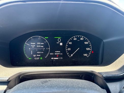 Used 2024 Honda CR-V Sport image 17
