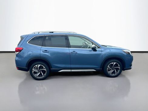 Used 2023 Subaru Forester Touring AWD/4WD image 8