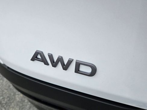 New 2025 Nissan Murano SV image 9