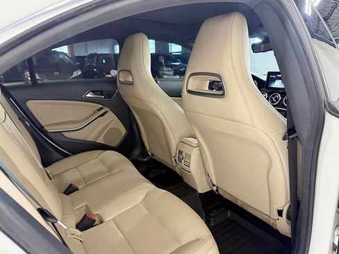 Used 2016 Mercedes-Benz CLA 250 4MATIC image 37
