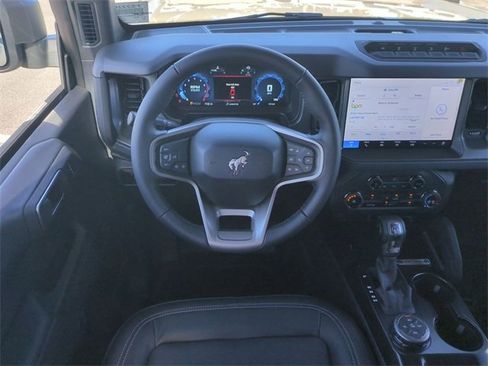 New 2025 Ford Bronco Badlands w/ Sasquatch Package image 16