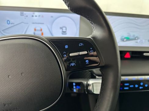 Used 2023 Hyundai Ioniq 5 SEL image 16