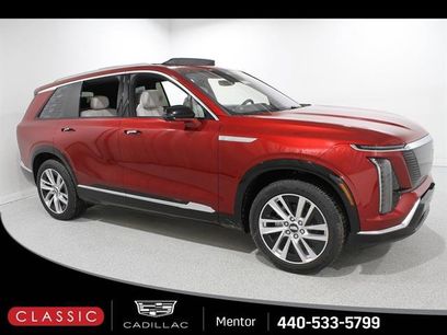 New 2026 Cadillac Vistiq Luxury w/ LPO, Floor Liner Package