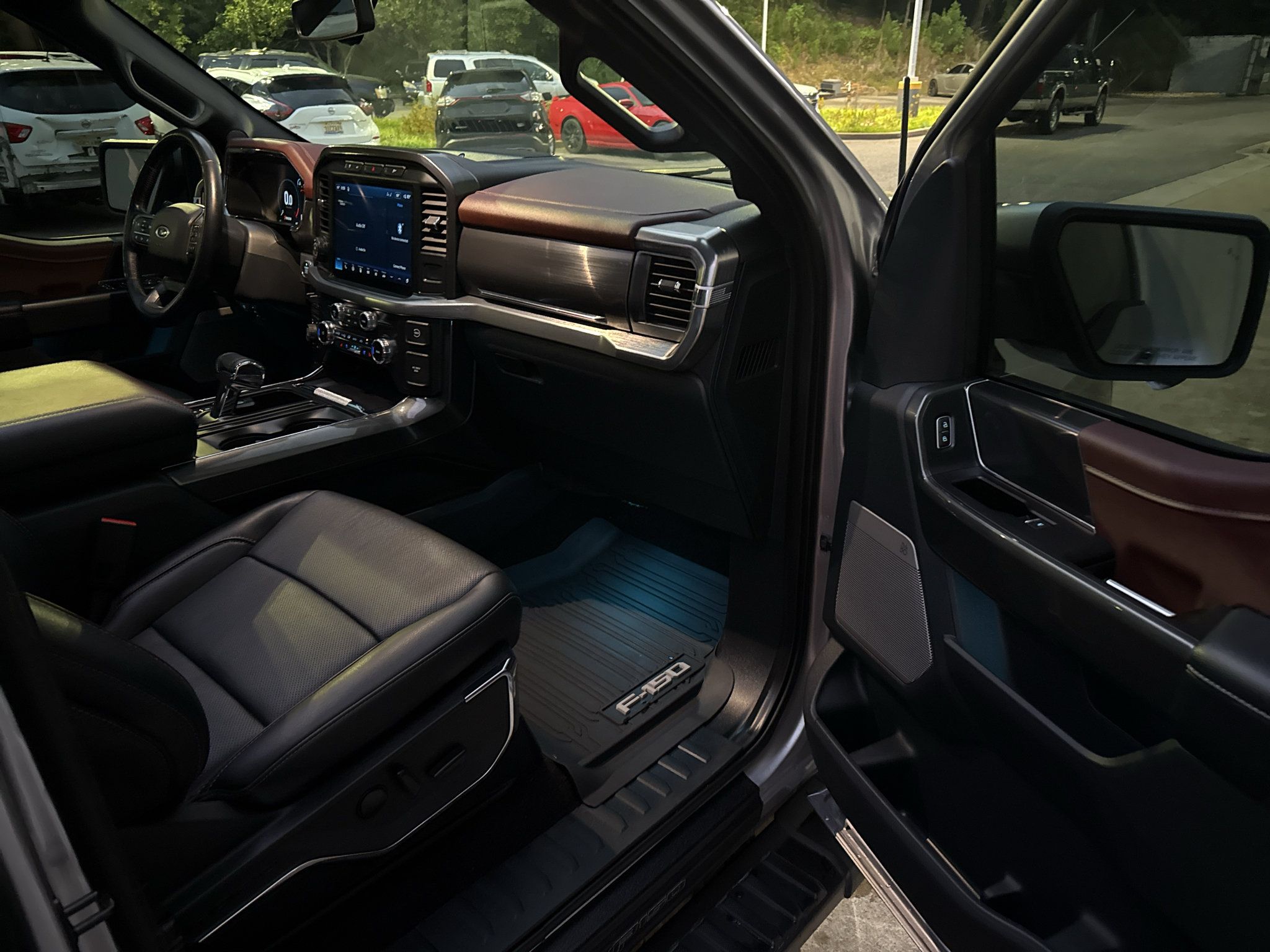 Used 2022 Ford F150 Lariat AWD/4WD image 21