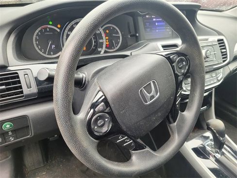 Used 2016 Honda Accord LX image 8