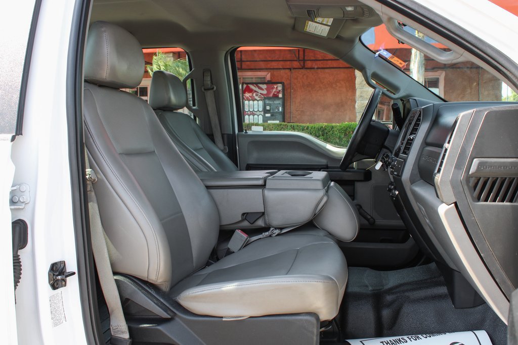 Used 2018 Ford F450 XL w/ Trailer Tow Package RWD image 37
