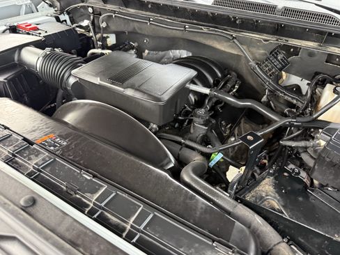 Used 2025 GMC Sierra 2500 SLT AWD/4WD image 31
