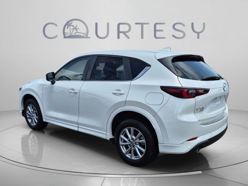 Used 2024 MAZDA CX-5 AWD 2.5 S w/ Select Package image 3