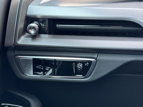 New 2026 Cadillac Vistiq Luxury image 29