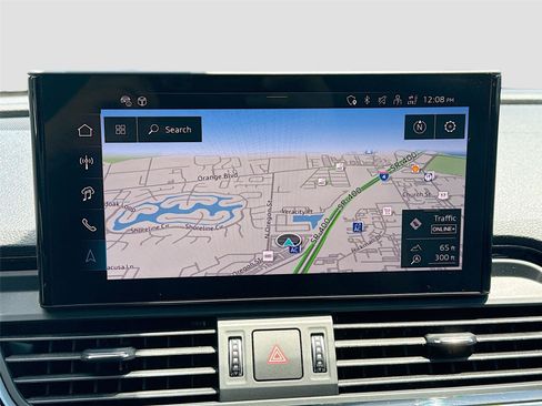 Certified 2025 Audi Q5 e Premium Plus w/ Premium Plus Package AWD/4WD image 13
