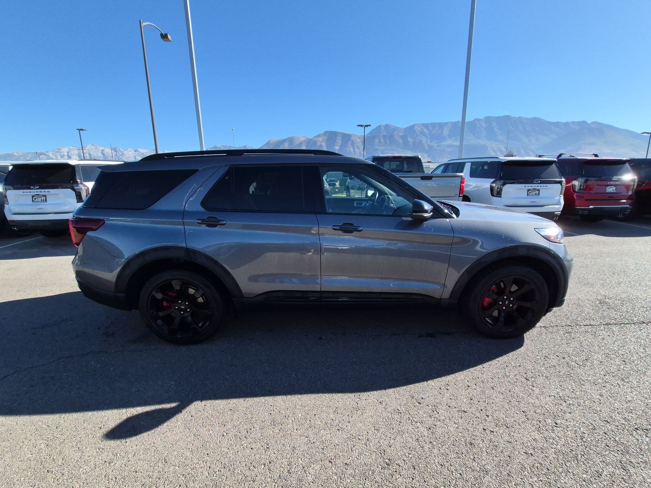 Used 2023 Ford Explorer ST w/ Equipment Group 401A AWD/4WD image 2